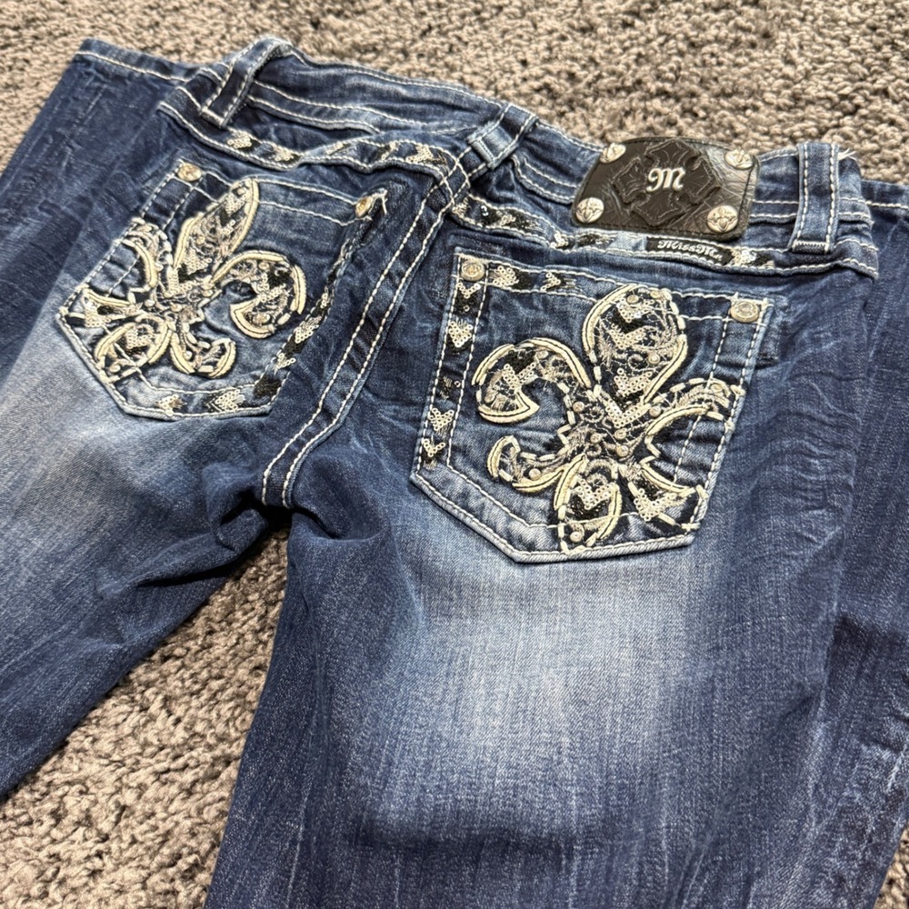 Y2K Miss Me Signature Bootcut Jeans Women Blue Excellent Fleur De Lis Sequin 26
